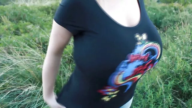 Ruby Red xxx gratis español sexy gran culo de ébano perra