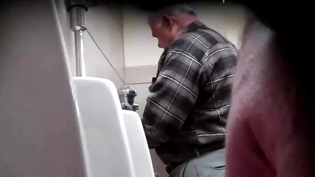 Dansk begaer 2 videos pornográficos en castellano